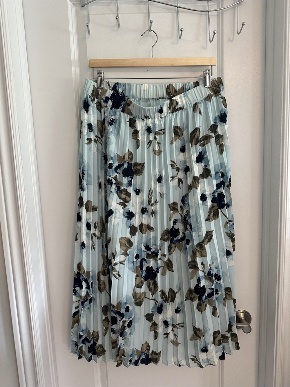 RW&CO Skirt Size Large